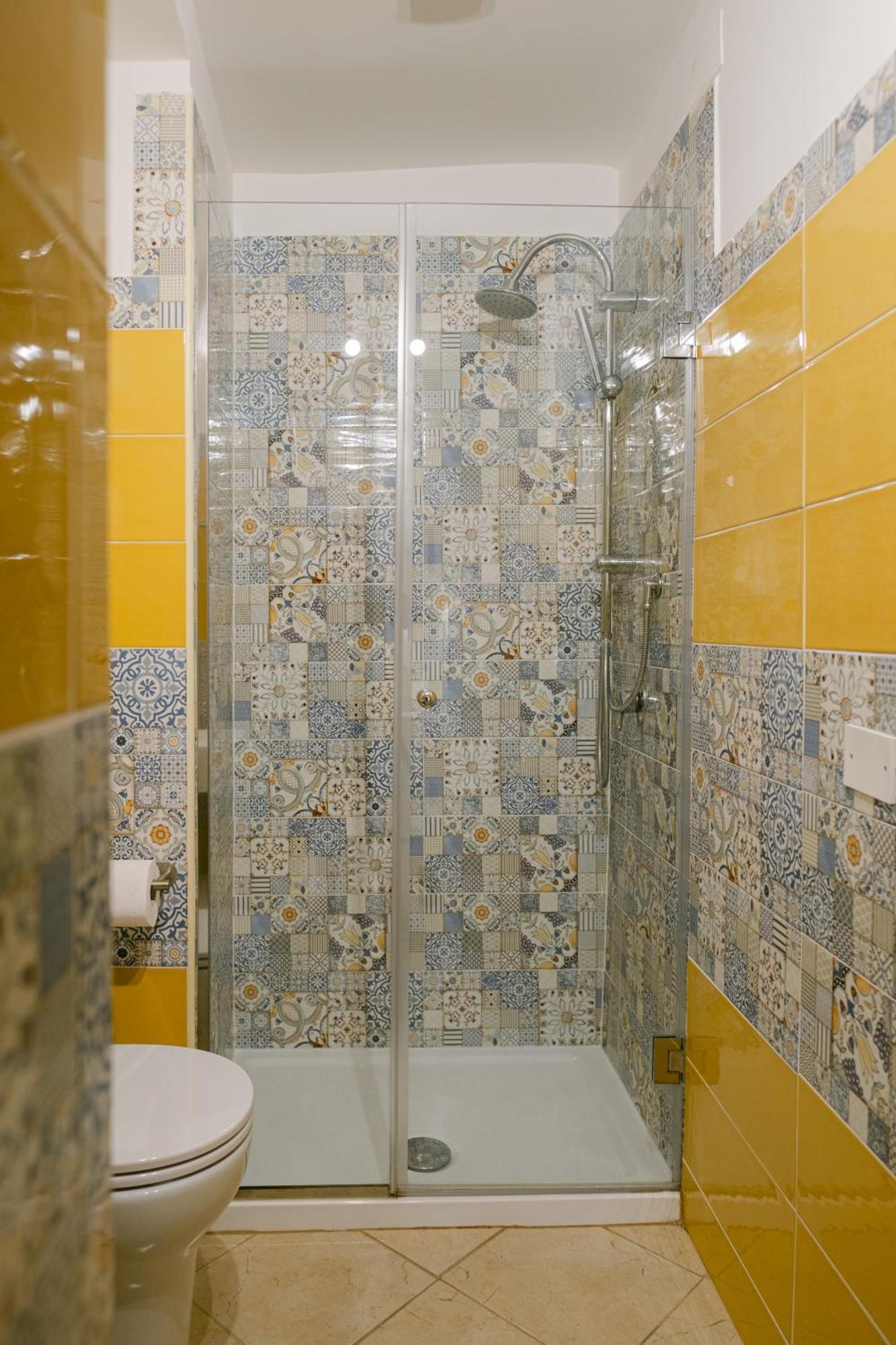 Kaluri Apartment